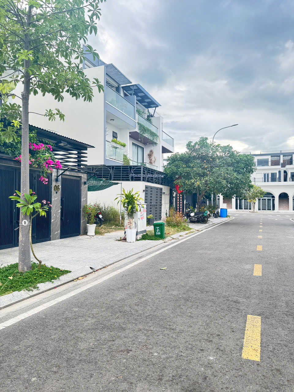 CHÍNH CHỦ CẦN RA NHANH LÔ MỸ GIA GÓI 7 ĐƯỜNG THÔNG SIÊU ĐẸP